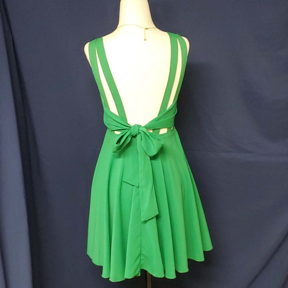 Mini dress - Picture 3 of 8